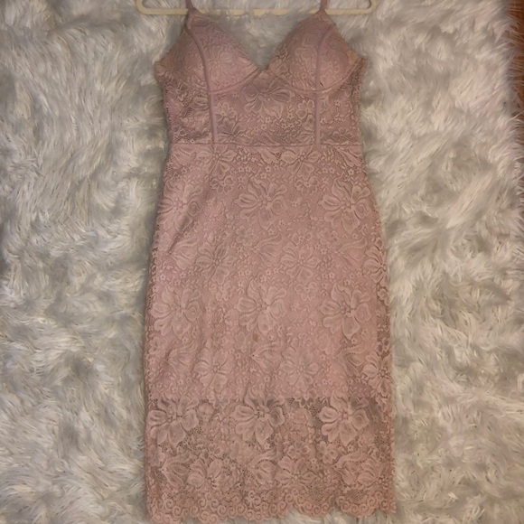 Lace Dress - Picture 3 of 4